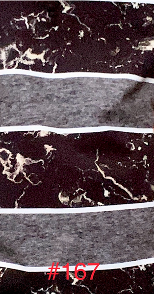 Chandail noir manches courtes avec poche - CHOIX DE MOTIFS