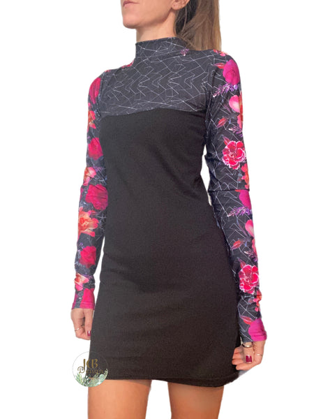 Robe courte - Fleurs écalantes