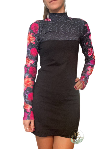 Robe courte - Fleurs écalantes